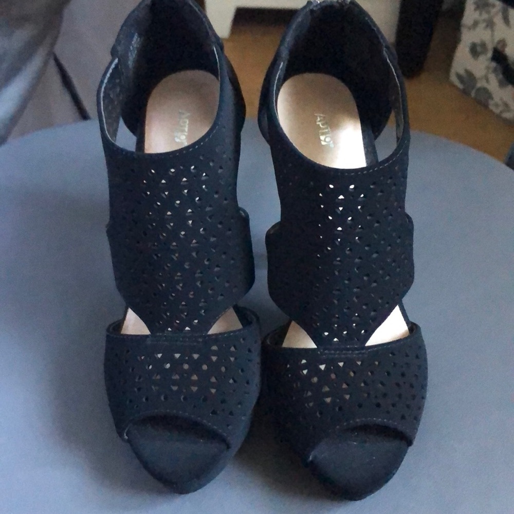 Black Apt. 9 Cut-Out Heels